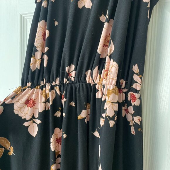 French Grey  Zoe knit maxi dress from Stitch Fix, NWT, black floral, Small - Picture 4 of 6